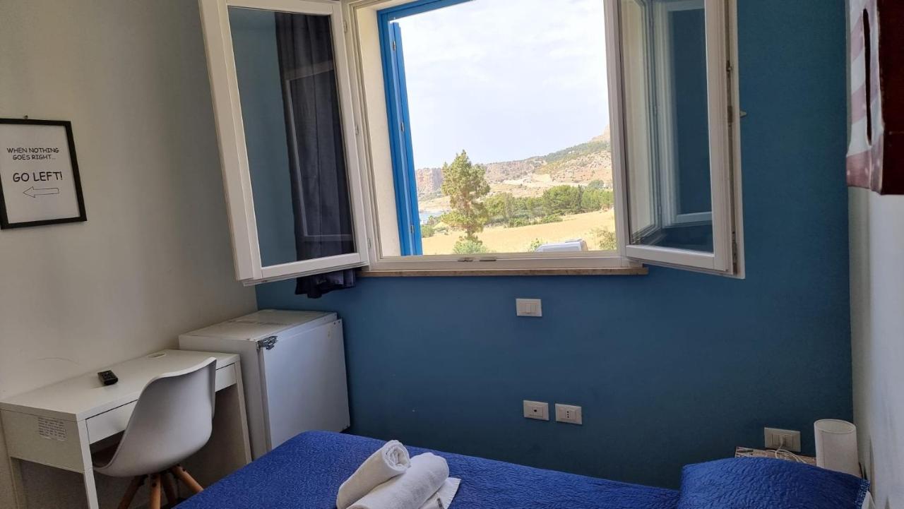 Room & Breakfast Cala Azzurra Макари Экстерьер фото
